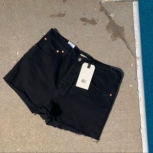 Levi’s Premium Ribcage High Waist Shorts Size 33